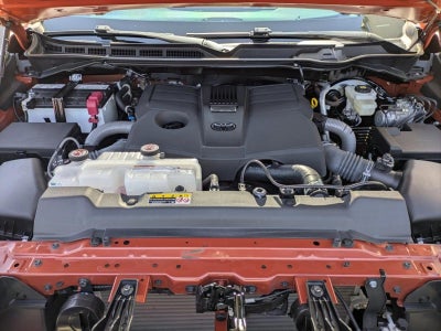 2025 Toyota Tundra 4WD 4WD Platinum CrewMax 5.5' Bed (Natl)