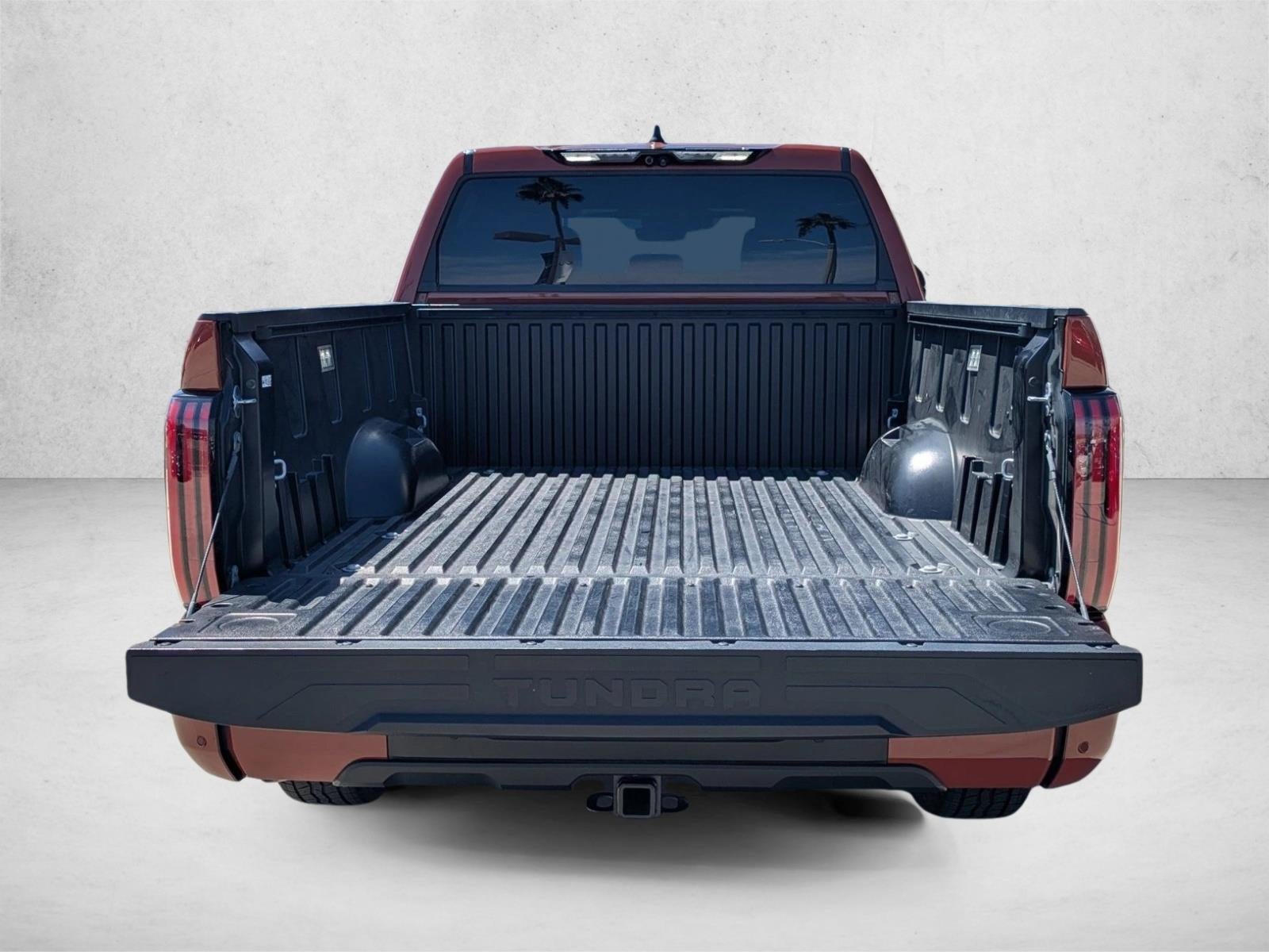 2025 Toyota Tundra 4WD 4WD Platinum CrewMax 5.5' Bed (Natl)