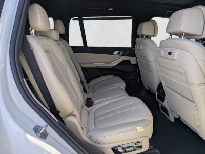 2021 BMW X7 xDrive40i Sports Activity Vehicle