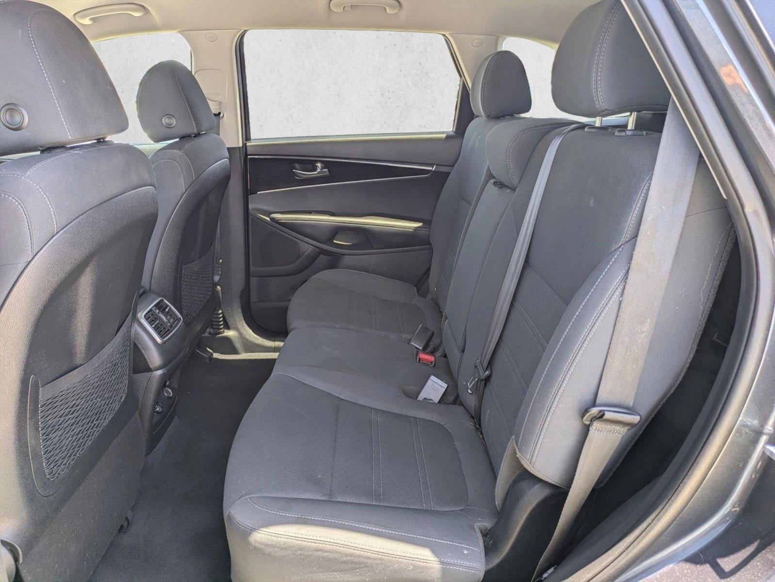2020 Kia Sorento LX FWD