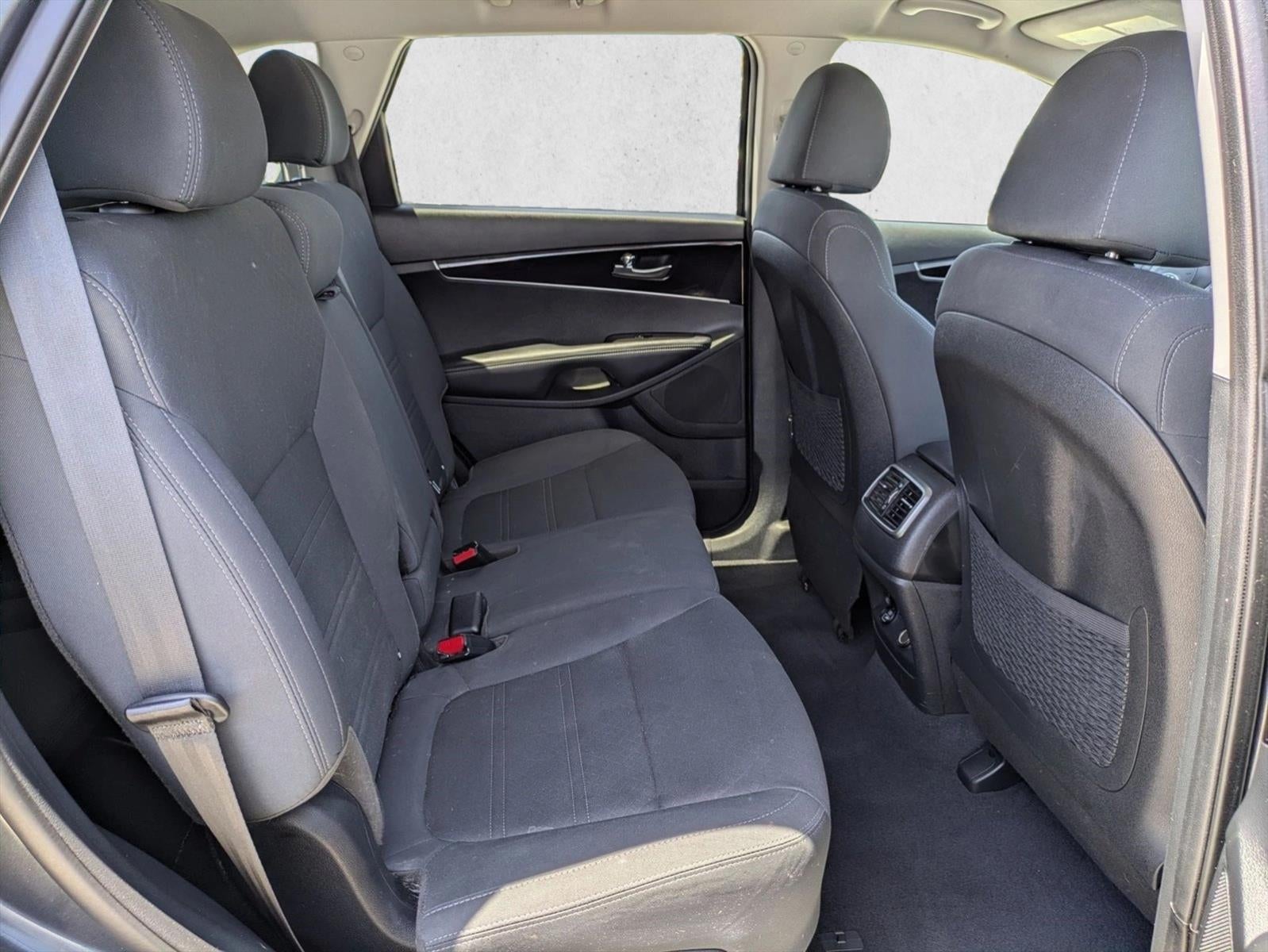 2020 Kia Sorento LX FWD