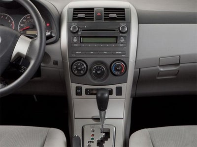 2013 Toyota Corolla 4dr Sdn Man L (Natl)