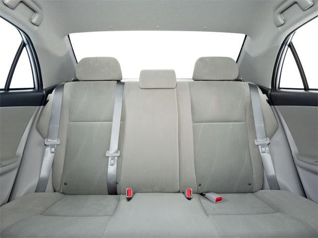 2013 Toyota Corolla 4dr Sdn Man L (Natl)