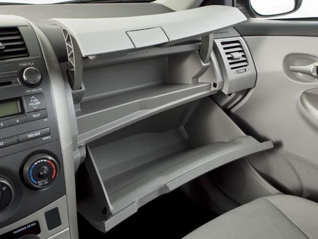 2013 Toyota Corolla 4dr Sdn Man L (Natl)