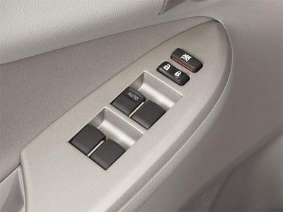 2013 Toyota Corolla 4dr Sdn Man L (Natl)