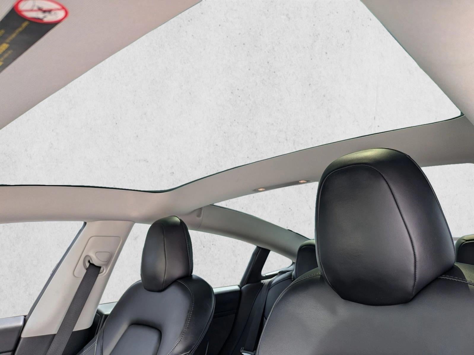 2020 Tesla Model 3 Standard Range Plus RWD