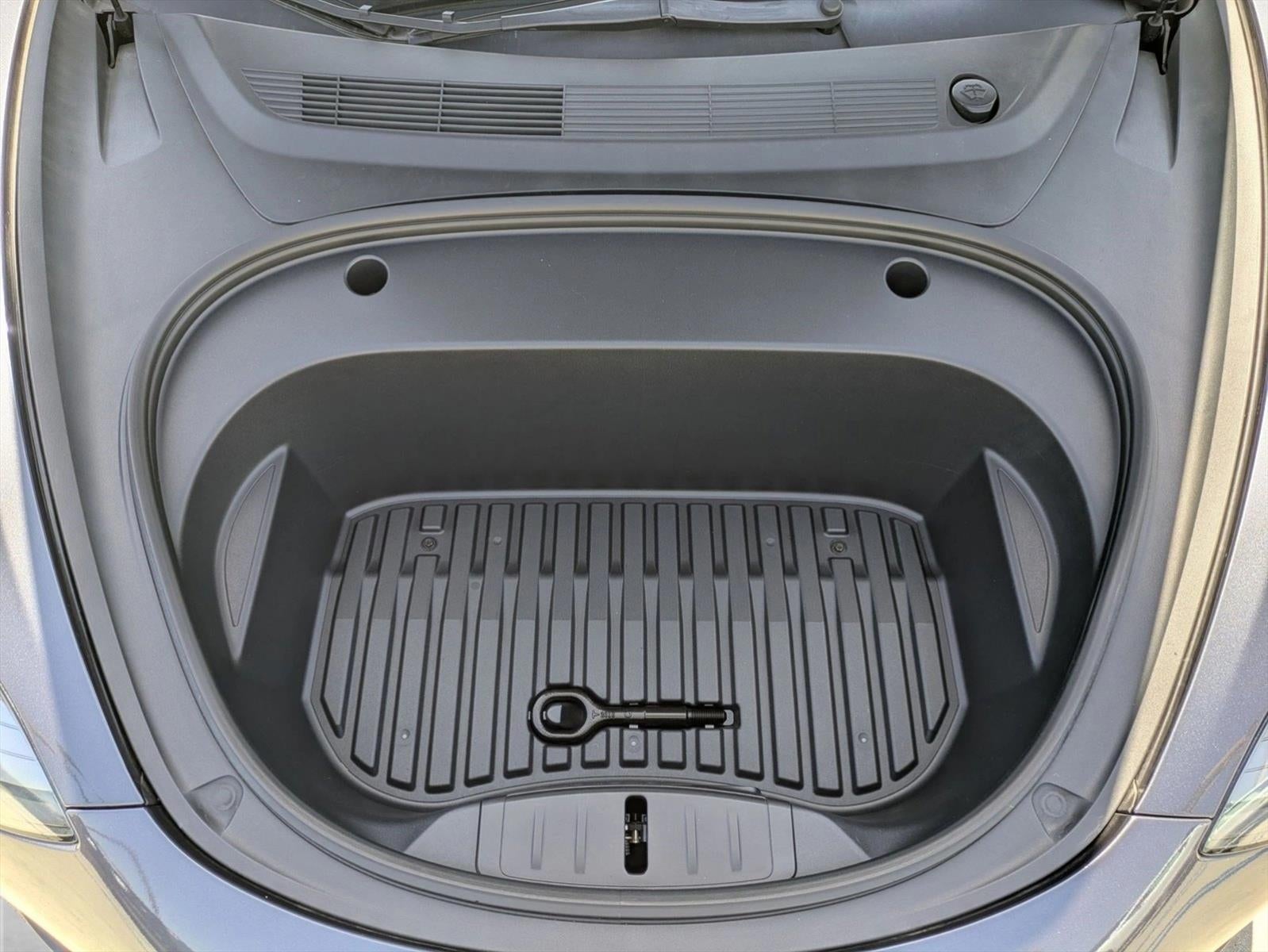 2021 Tesla Model 3 Standard Range Plus RWD