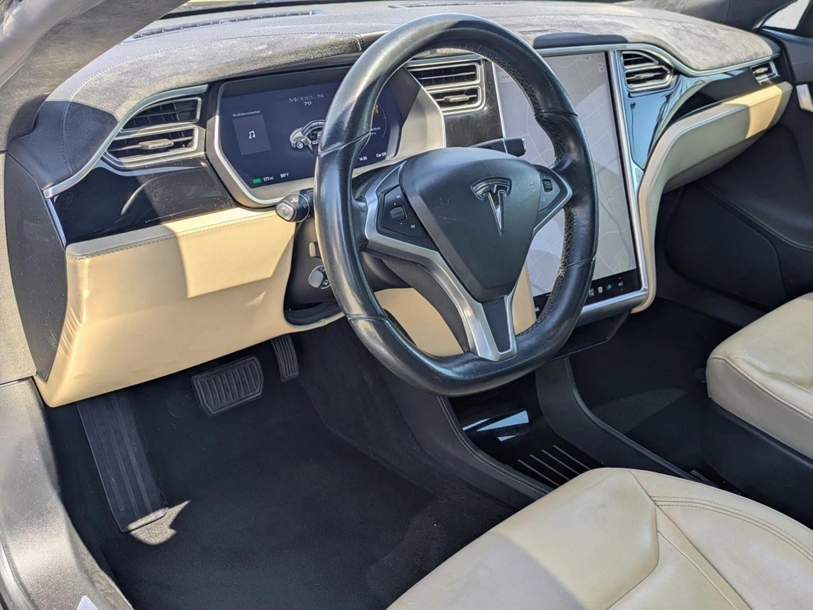 2015 Tesla Model S 4dr Sdn RWD 85 kWh Battery