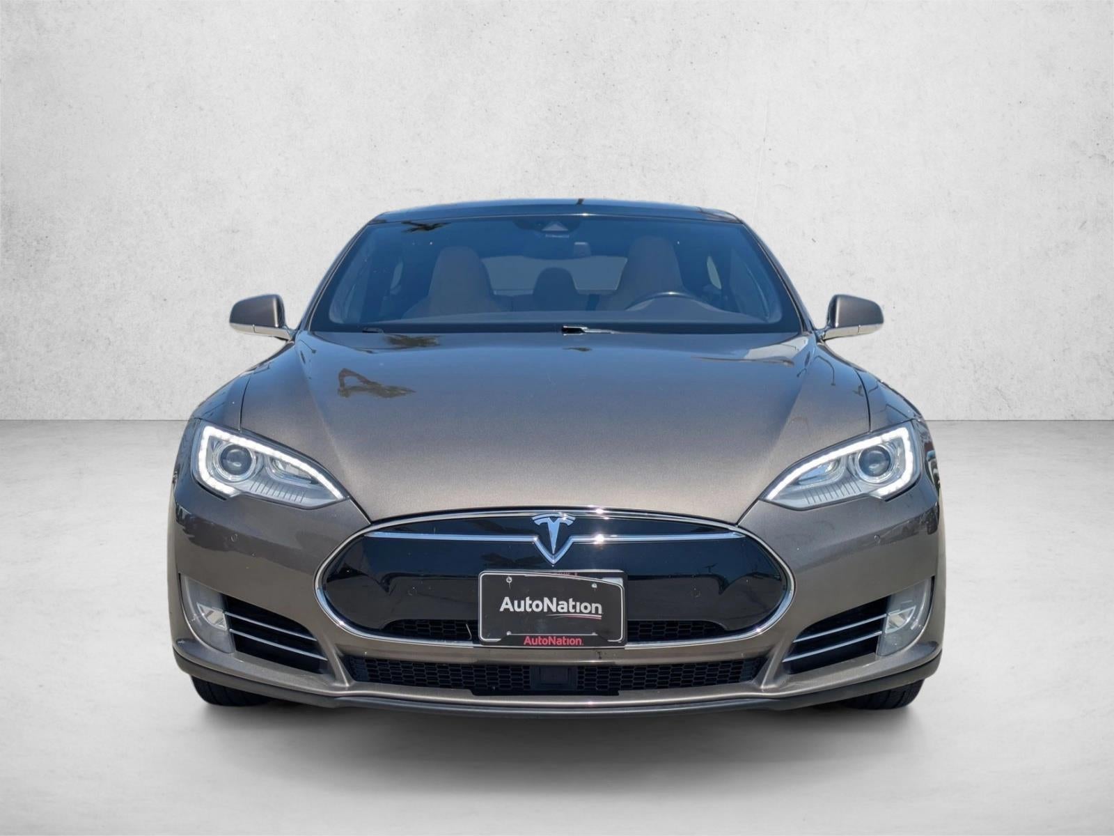 2015 Tesla Model S 4dr Sdn RWD 85 kWh Battery