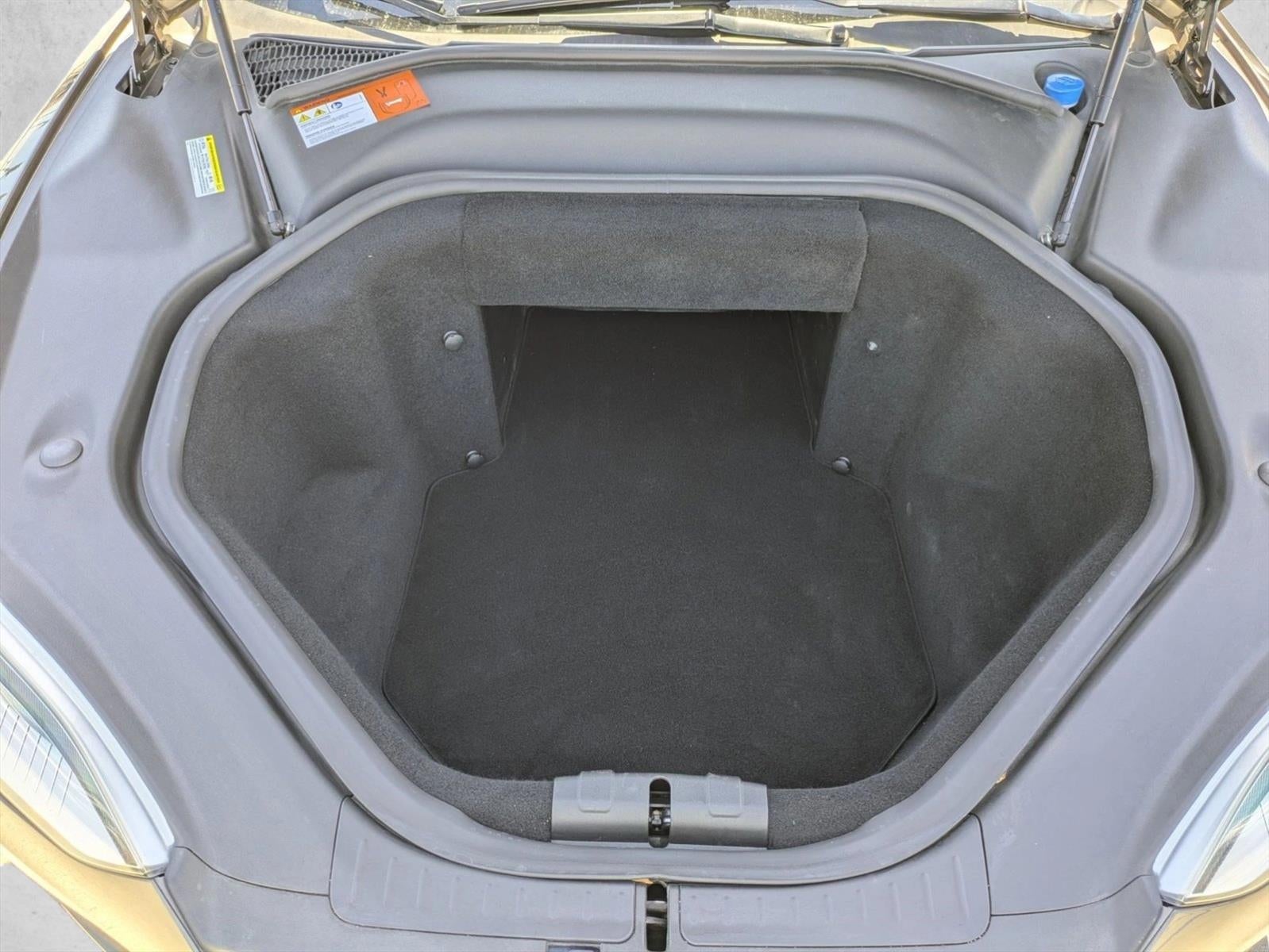 2015 Tesla Model S 4dr Sdn RWD 85 kWh Battery