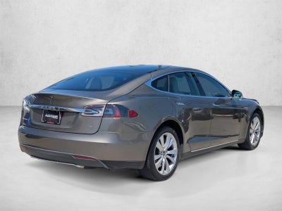 2015 Tesla Model S 4dr Sdn RWD 85 kWh Battery