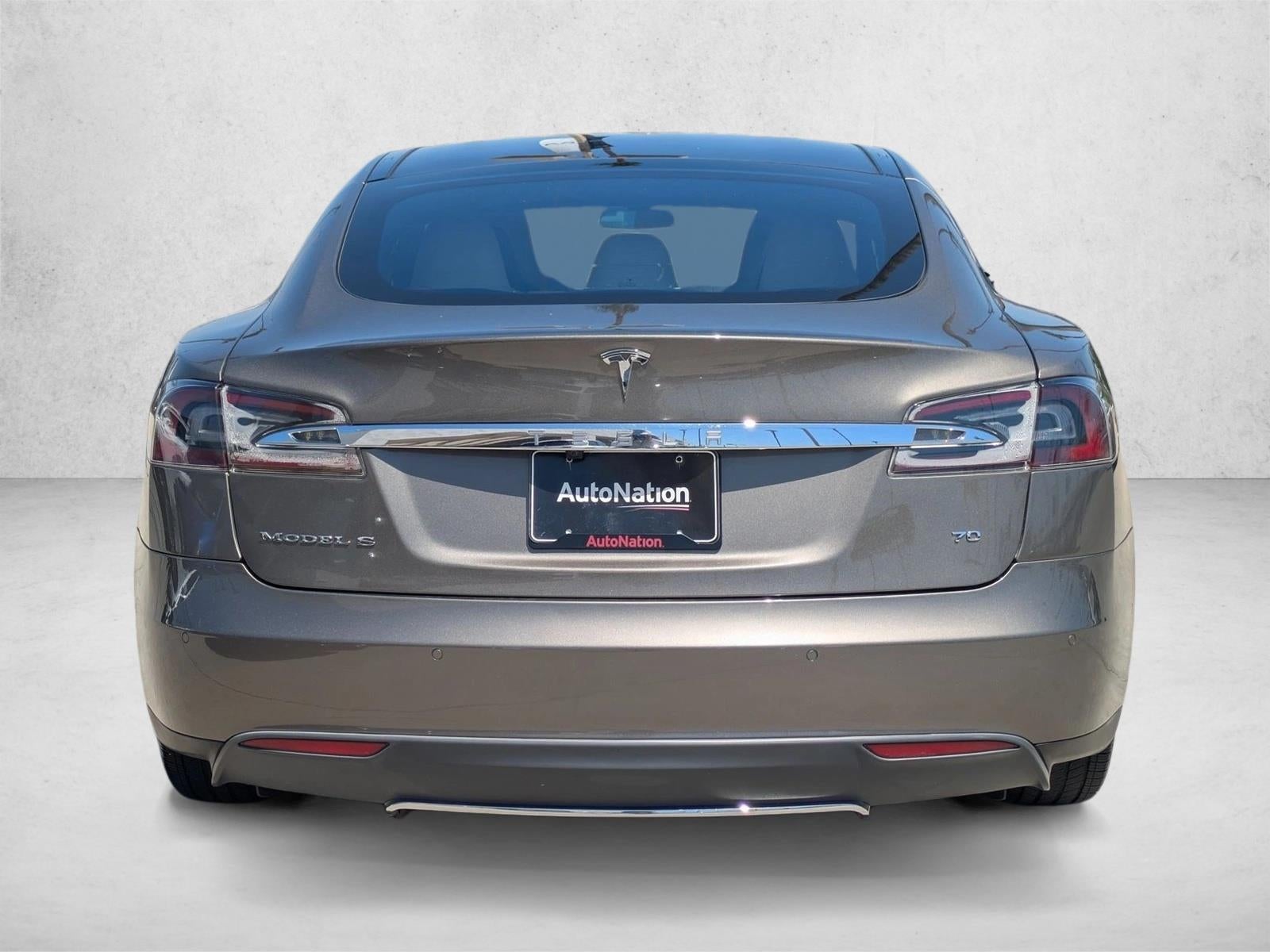 2015 Tesla Model S 4dr Sdn RWD 85 kWh Battery