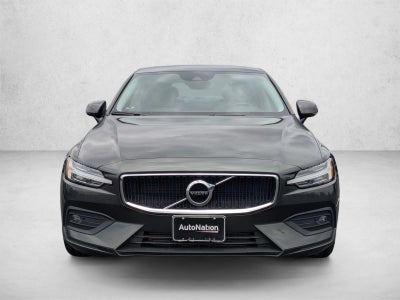 2021 Volvo S60 T5 FWD Momentum