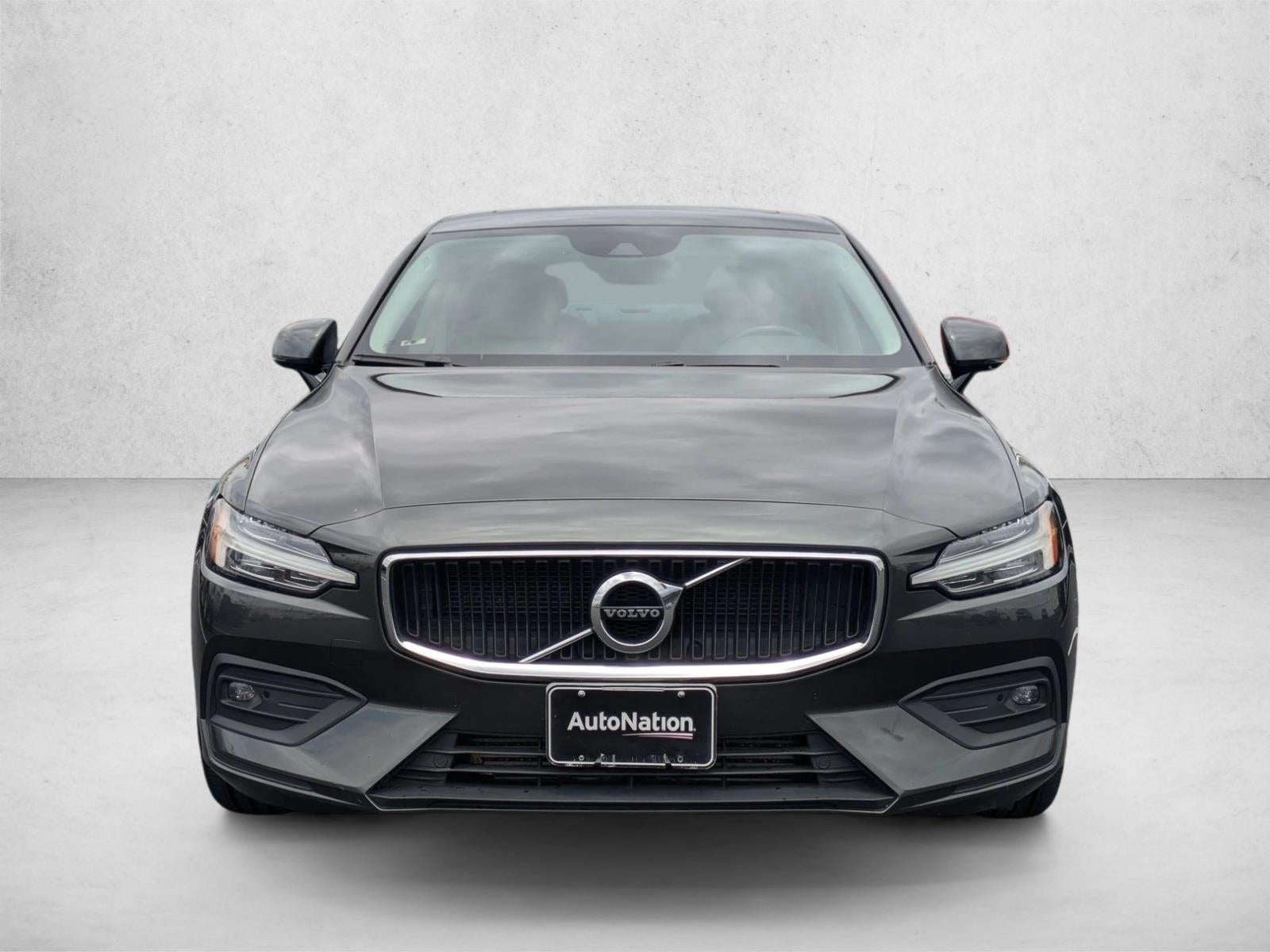 2021 Volvo S60 T5 FWD Momentum