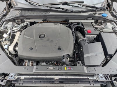 2021 Volvo S60 T5 FWD Momentum