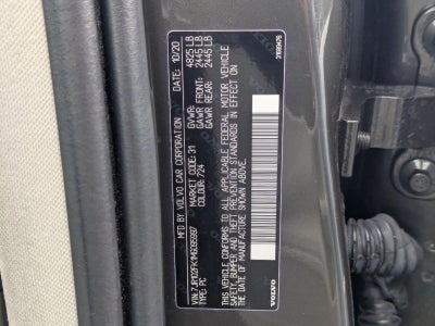 2021 Volvo S60 T5 FWD Momentum