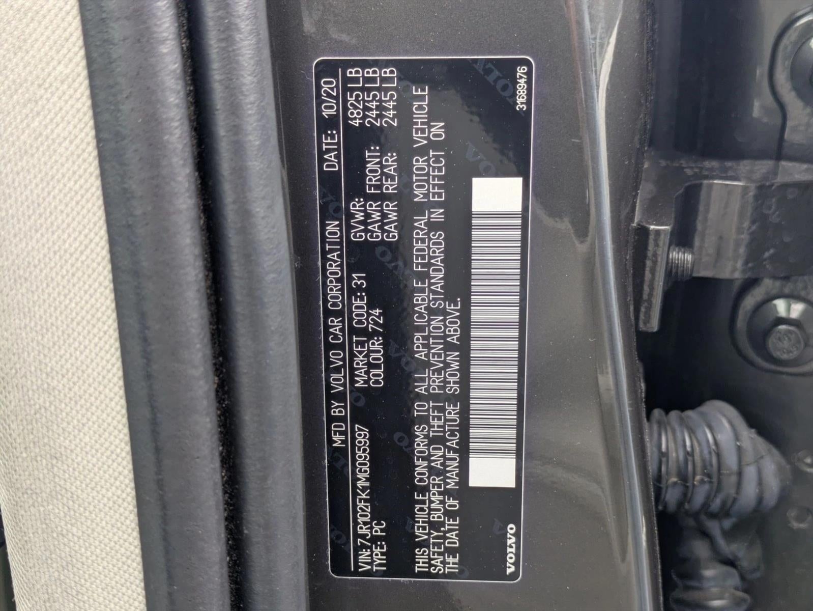 2021 Volvo S60 T5 FWD Momentum