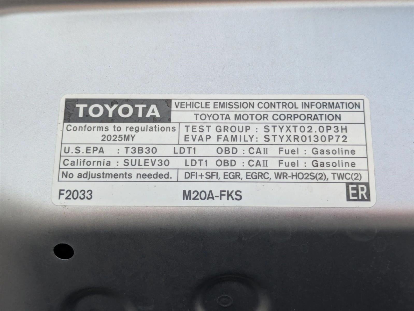 2025 Toyota Corolla Cross LE 2WD (Natl)