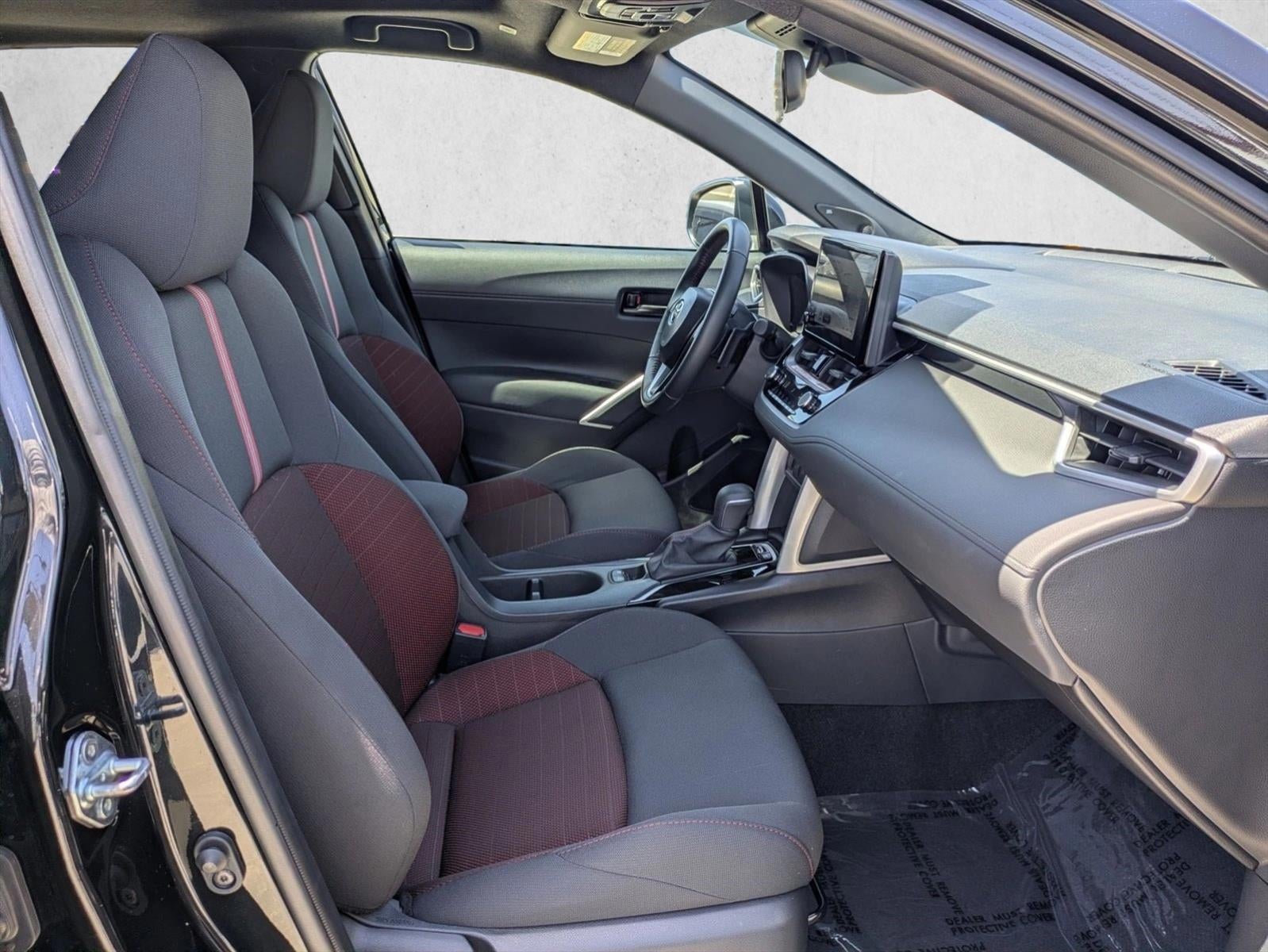 2025 Toyota Corolla Cross Hybrid Nightshade Edition 4WD (Natl)