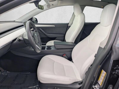 2025 Tesla Model Y Long Range AWD *Ltd Avail*