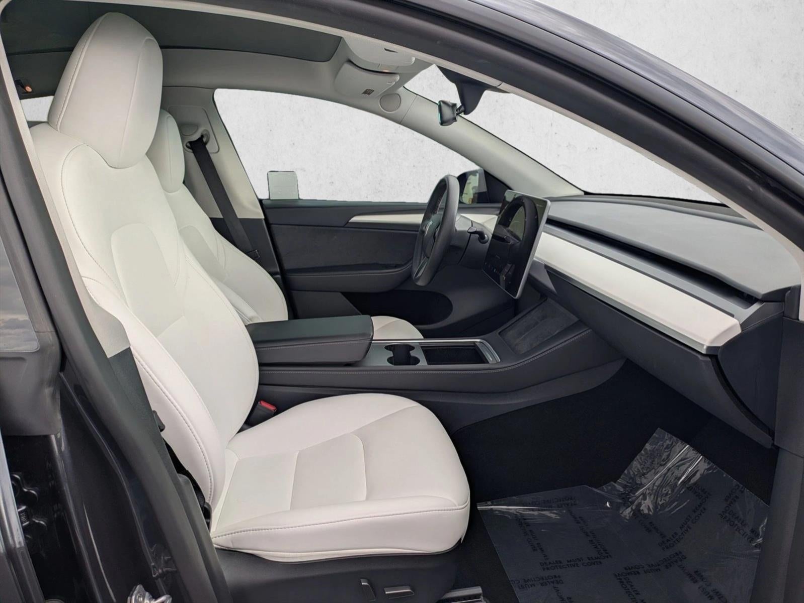 2025 Tesla Model Y Long Range AWD *Ltd Avail*
