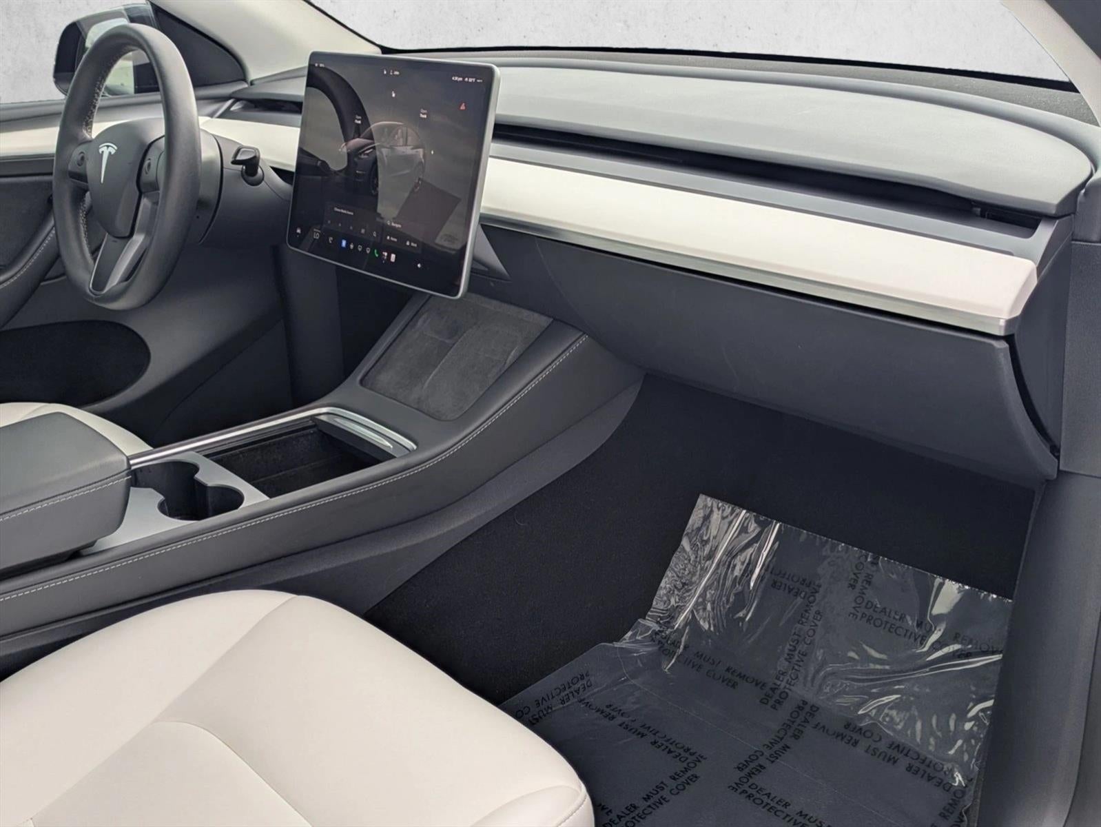 2025 Tesla Model Y Long Range AWD *Ltd Avail*