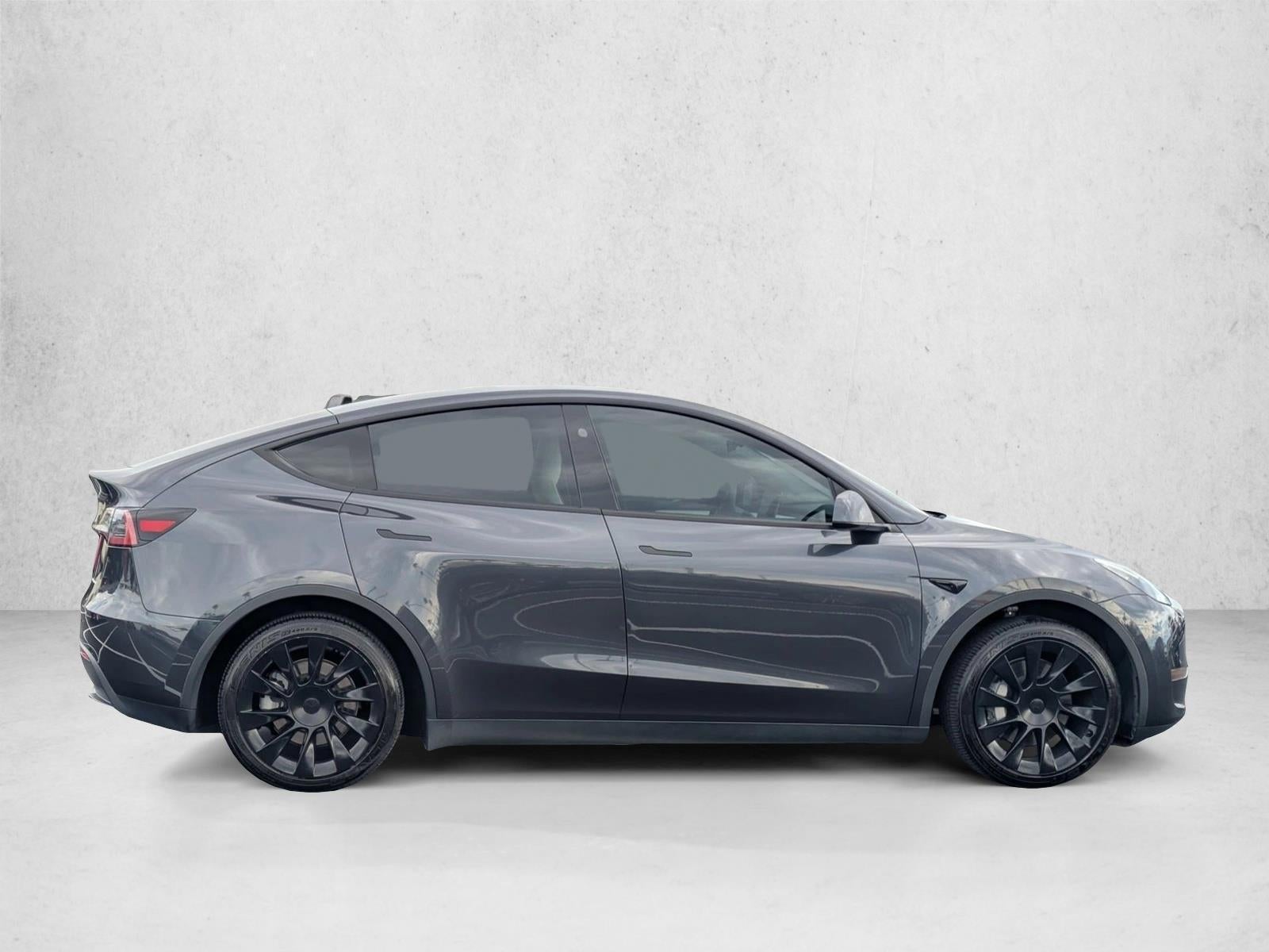 2025 Tesla Model Y Long Range AWD *Ltd Avail*