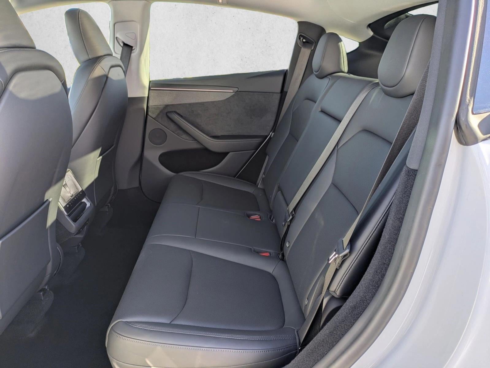 2026 Tesla Model Y Premium RWD