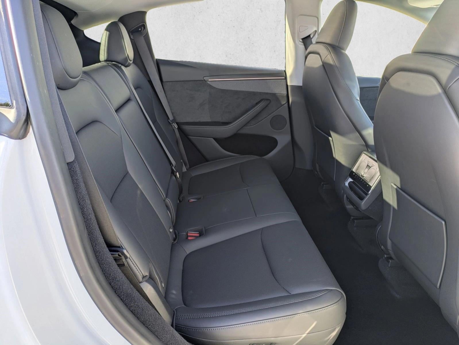 2026 Tesla Model Y Premium RWD