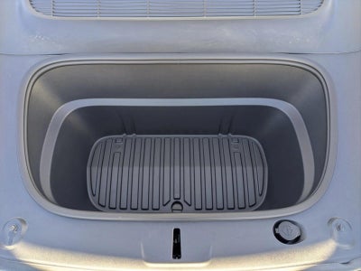 2026 Tesla Model Y Premium RWD