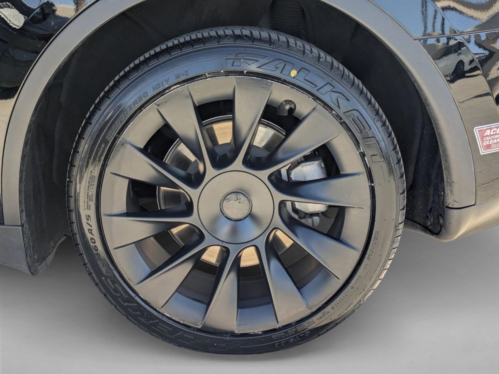 2023 Tesla Model Y Long Range AWD