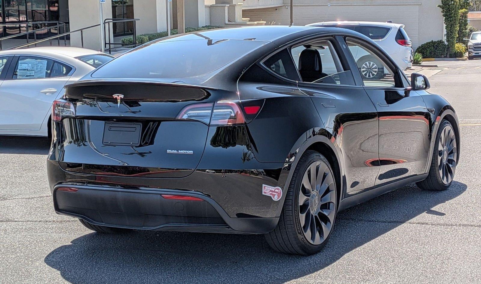 2022 Tesla Model Y Performance AWD