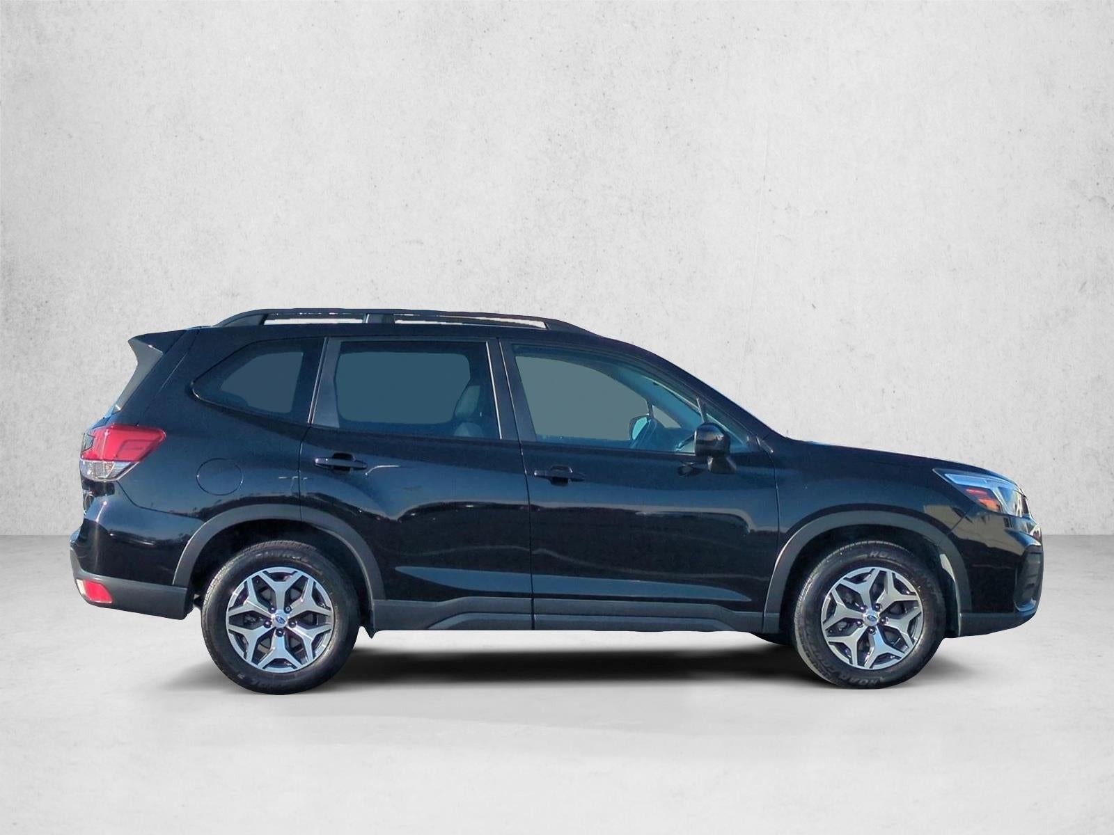 2021 Subaru Forester Premium CVT