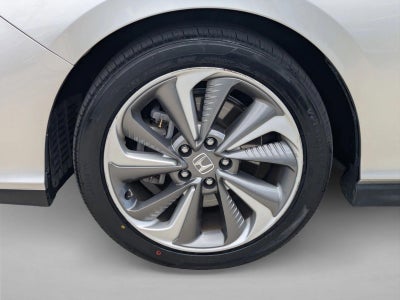 2019 Honda Clarity Plug-In Hybrid Touring Sedan
