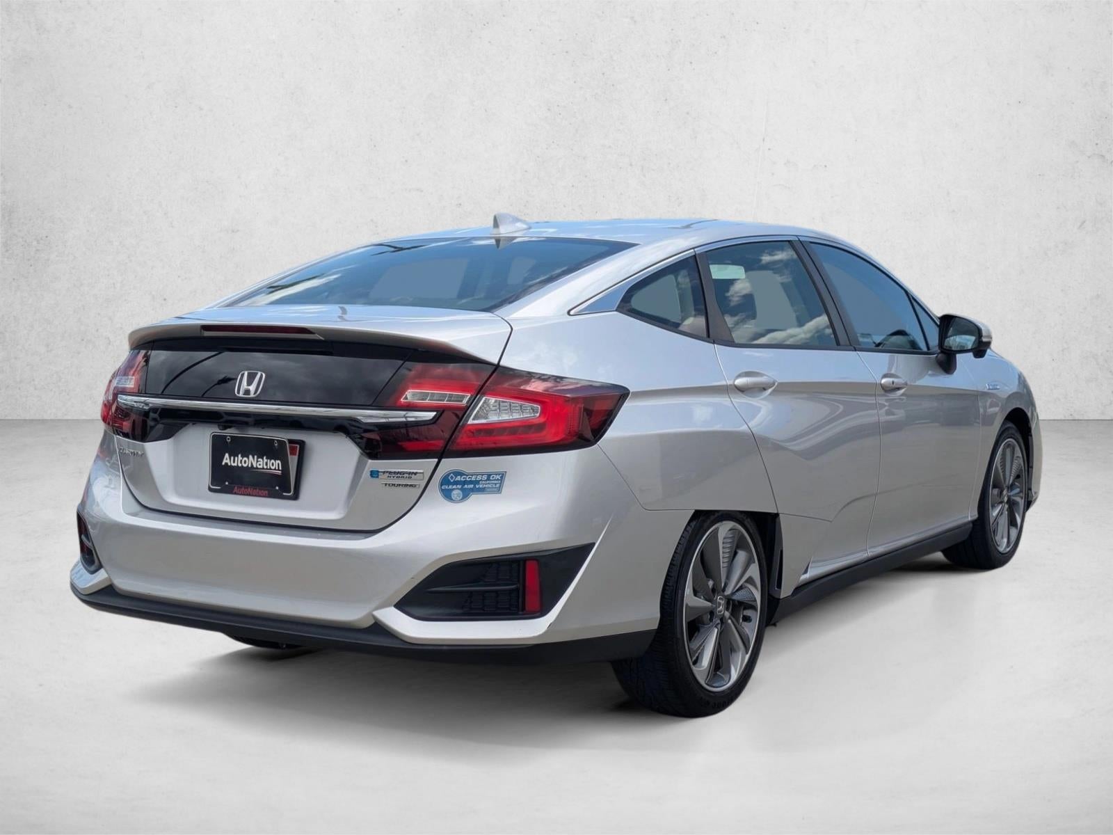2019 Honda Clarity Plug-In Hybrid Touring Sedan