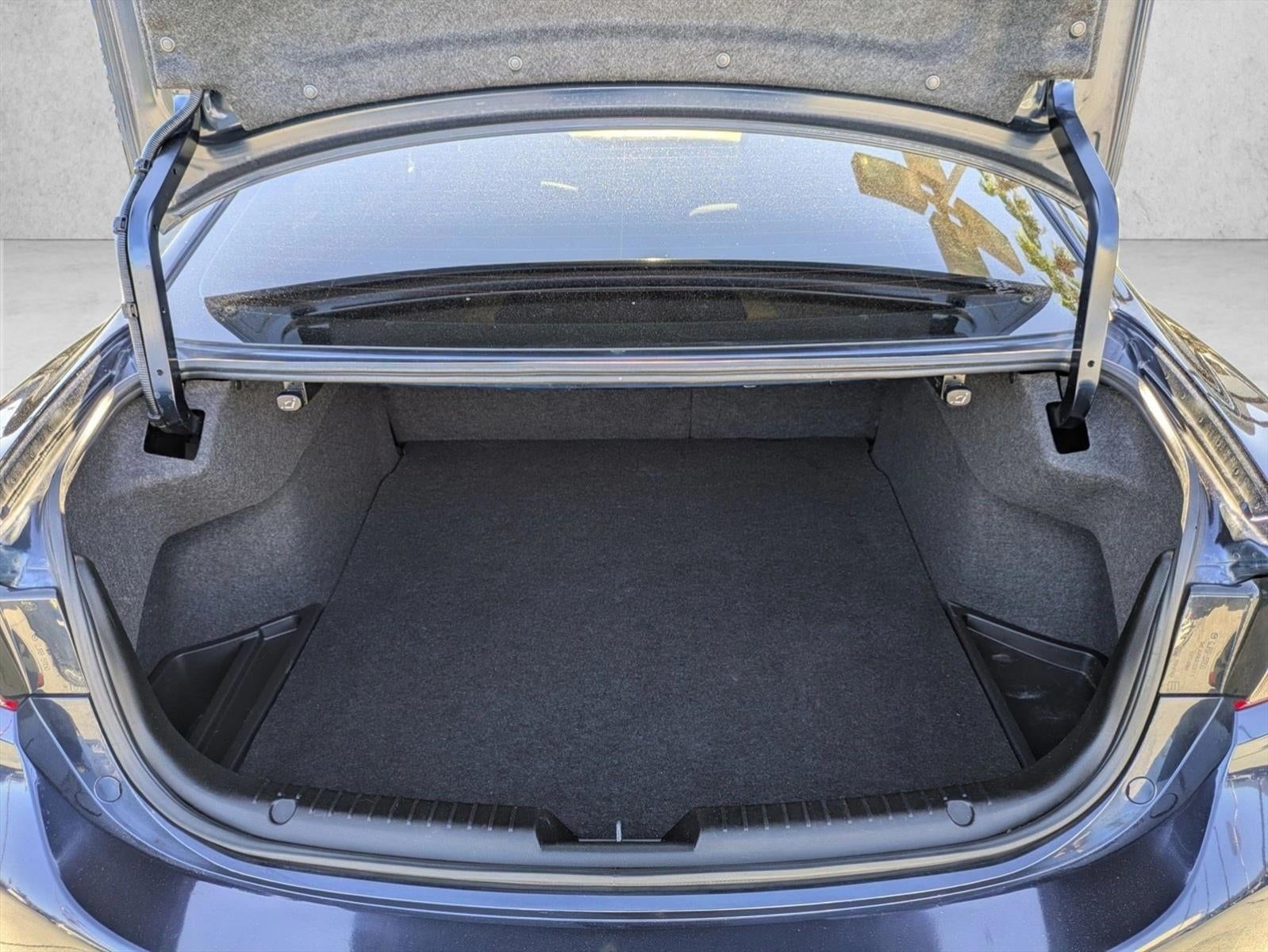 2015 Mazda Mazda6 4dr Sdn Auto i Sport