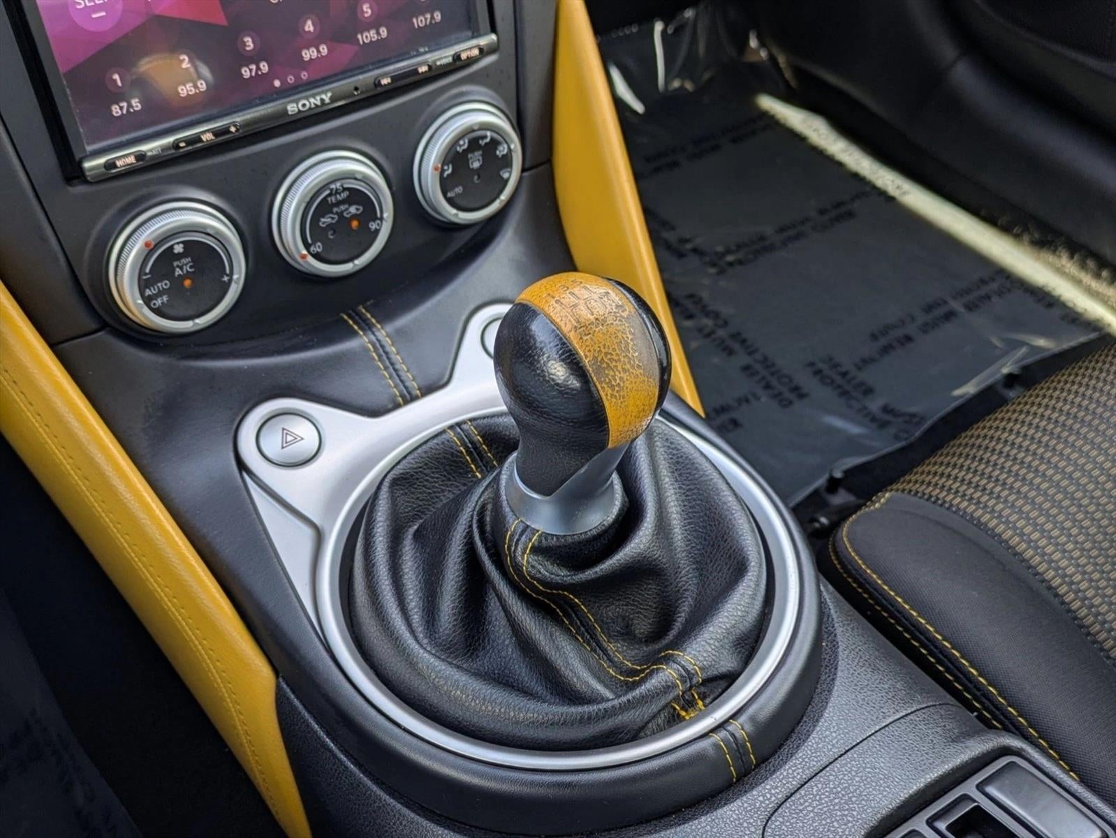 2019 Nissan 370Z Coupe Manual
