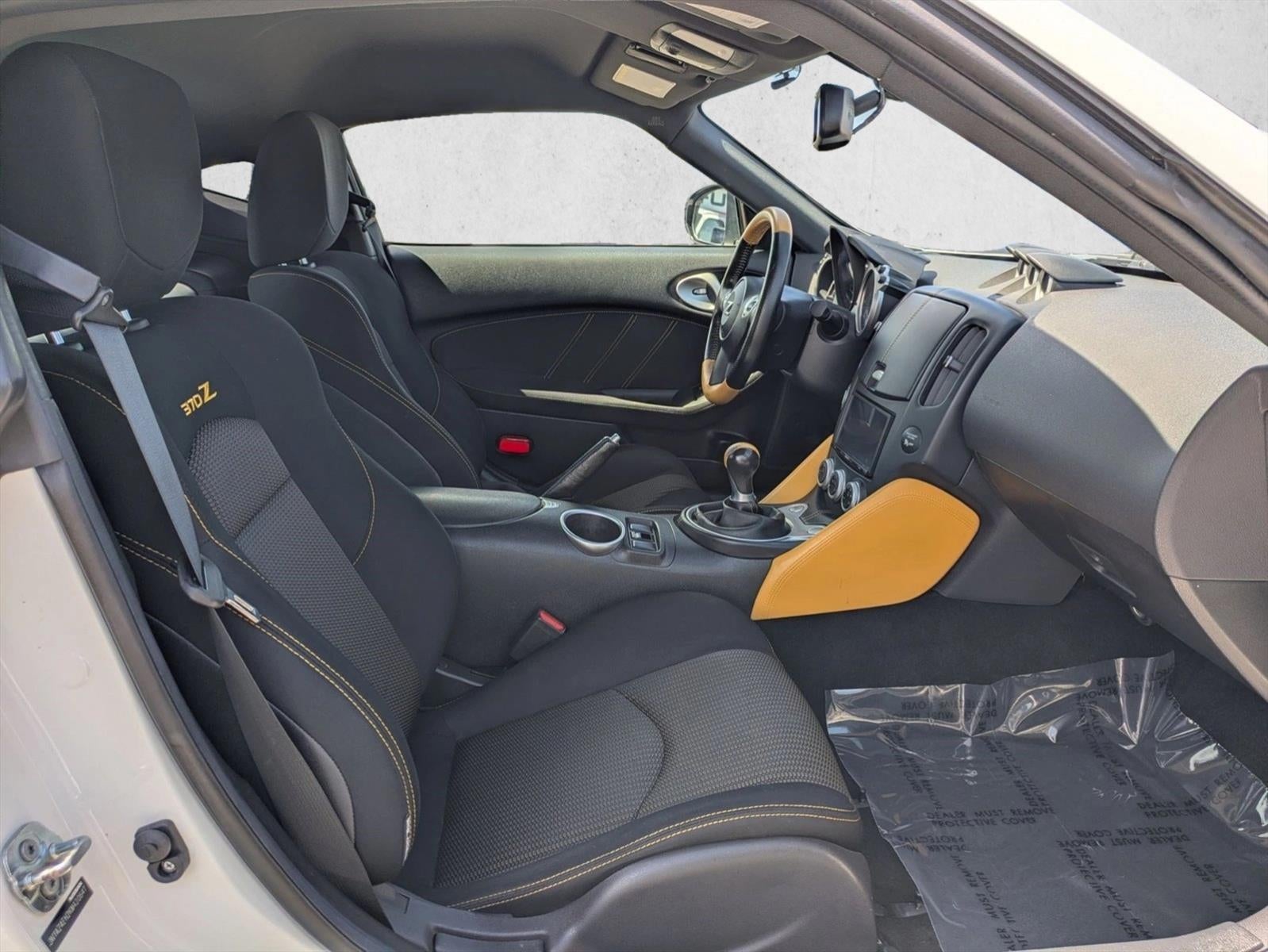 2019 Nissan 370Z Coupe Manual