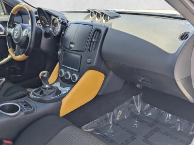 2019 Nissan 370Z Coupe Manual