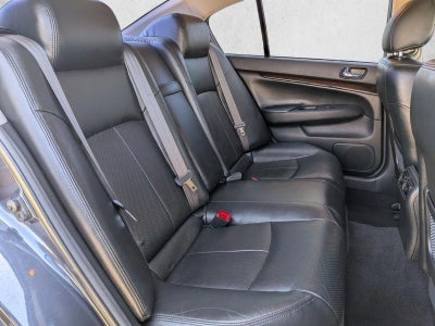 2011 INFINITI G37 Sedan Journey