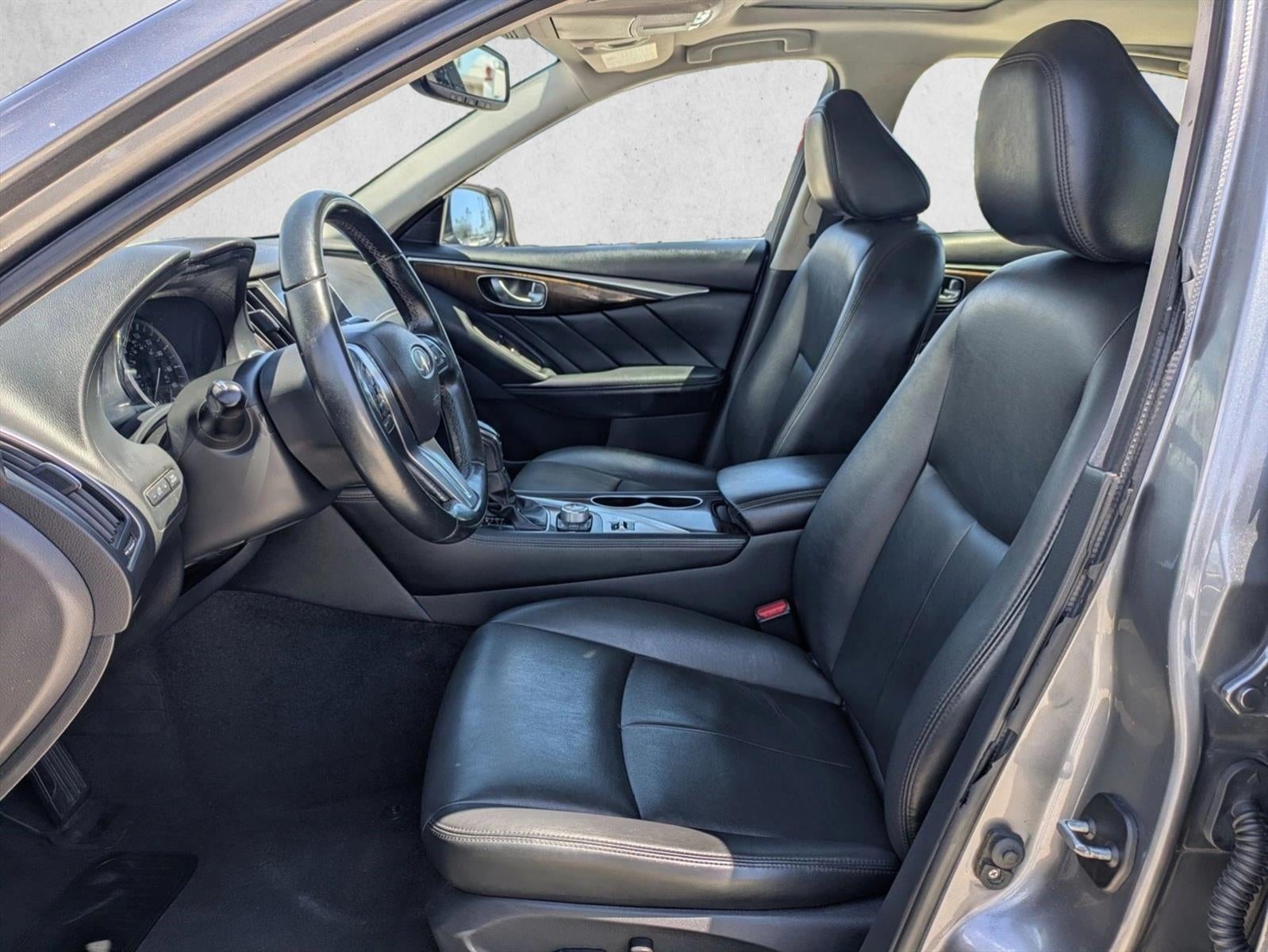 2019 INFINITI Q50 3.0t LUXE RWD