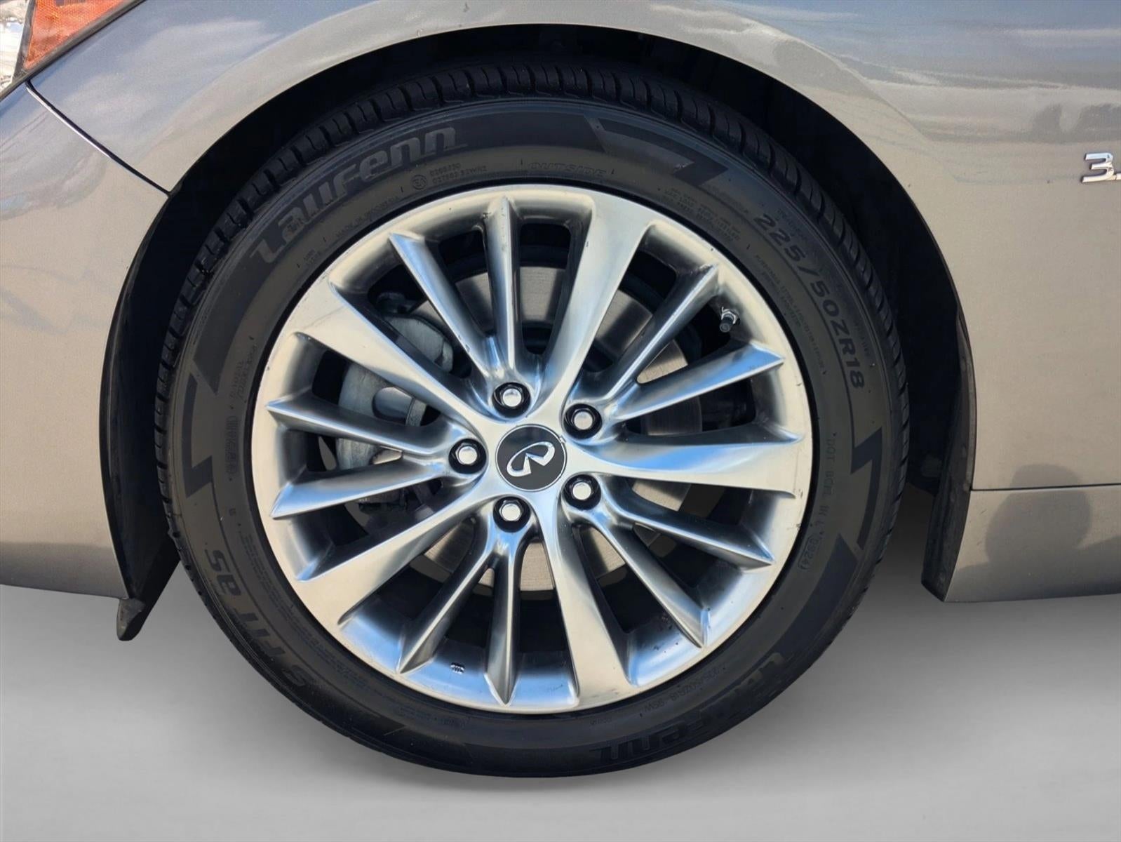 2019 INFINITI Q50 3.0t LUXE RWD