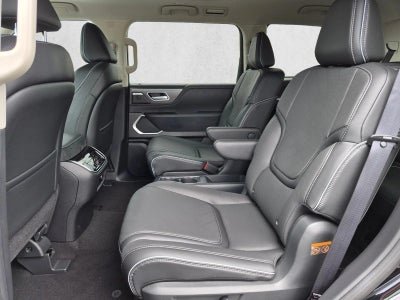 2027 INFINITI QX80 LUXE AWD