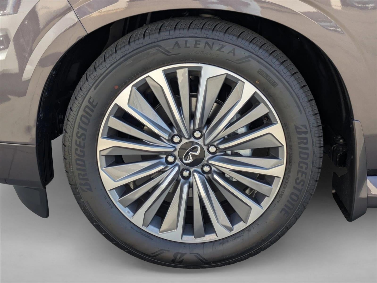 2026 INFINITI QX80 LUXE AWD