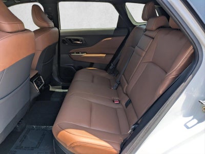 2025 Toyota Crown Signia Limited AWD (Natl)