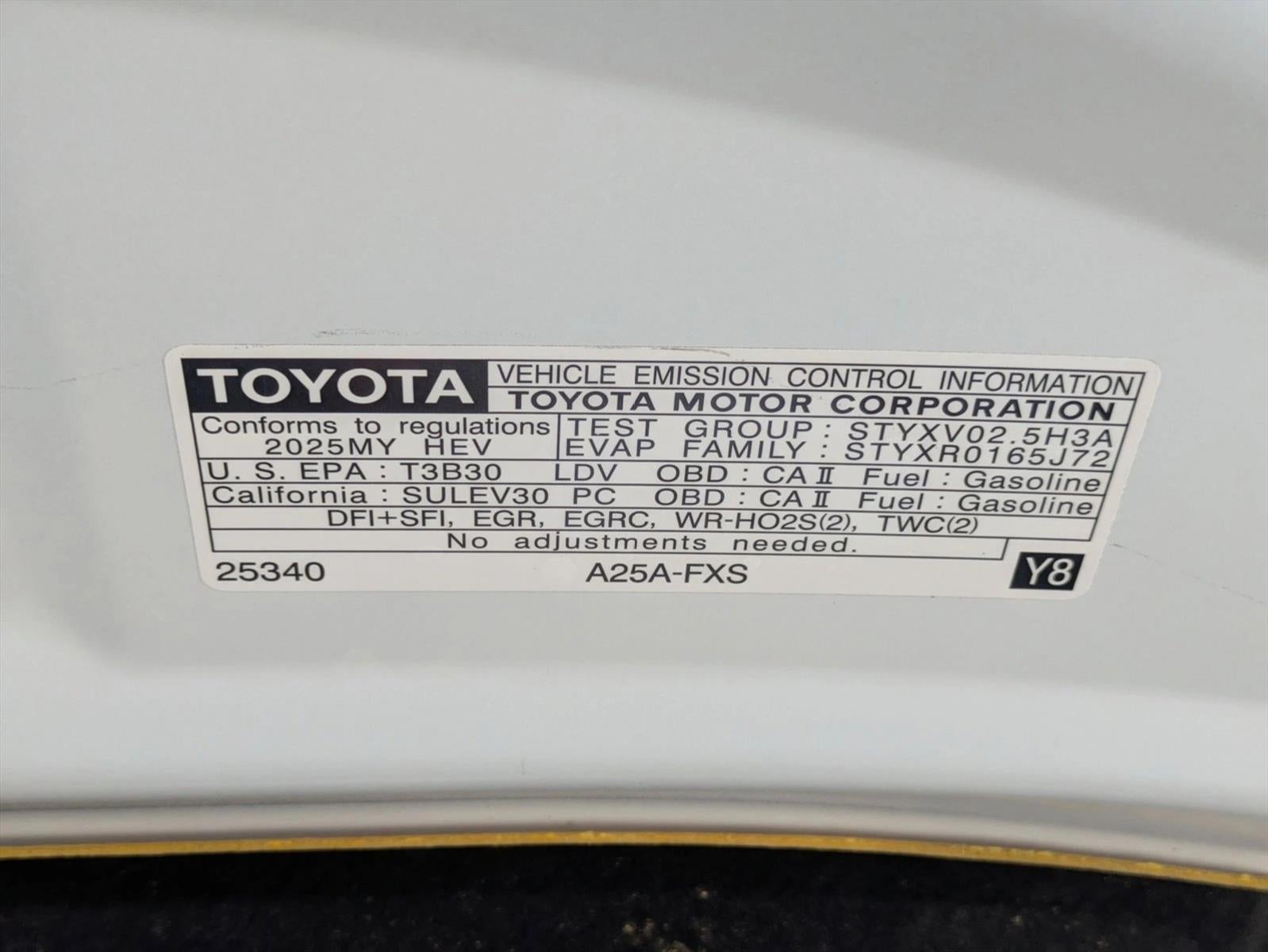 2025 Toyota Crown Signia Limited AWD (Natl)