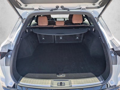 2025 Toyota Crown Signia Limited AWD (Natl)