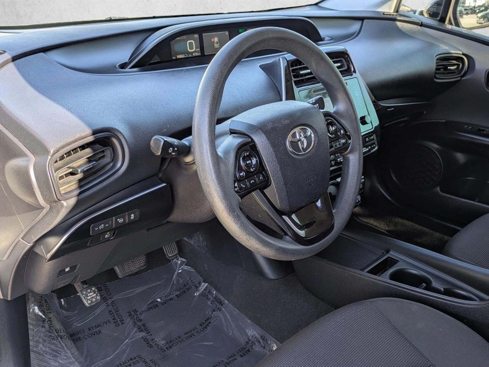 2019 Toyota Prius LE (Natl)