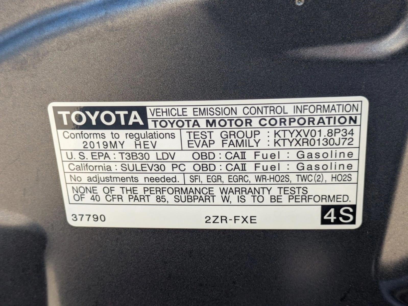 2019 Toyota Prius LE (Natl)
