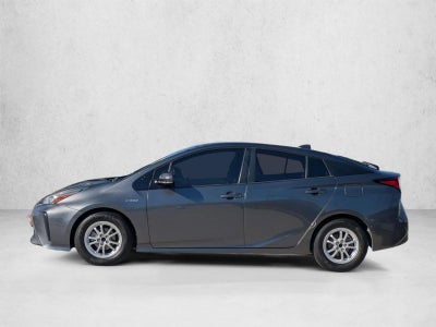 2019 Toyota Prius LE (Natl)